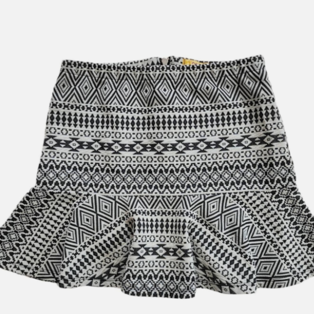 Princess by Vera Wang Southwest Pattern Fit and Flare Mini Skirt (Small)